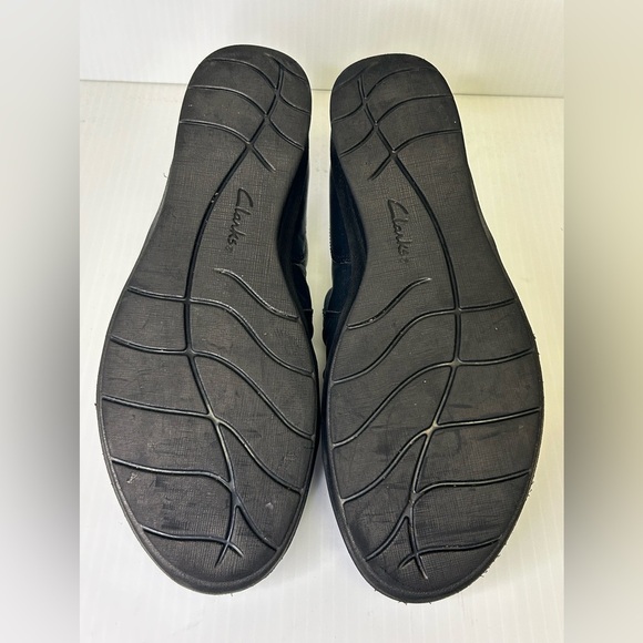 💙”Clark’s” Women’s Navy Leather Comfort Shoes💙 - Picture 10 of 16